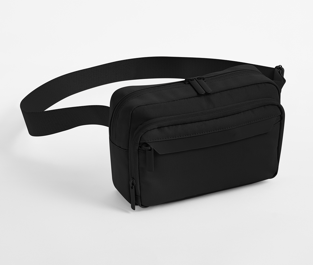 QD815_15_front AIRSIDE CROSS BODY BAG – Image 1